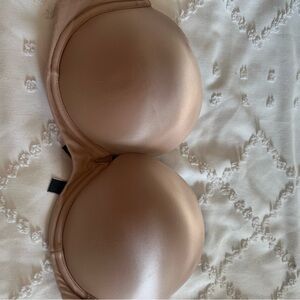 Victoria's Secret Nude Underwire Bra